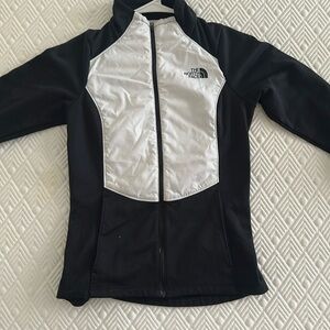 XS/TP Brand new northface, perfect light jacket for fall/spring. Mint condition